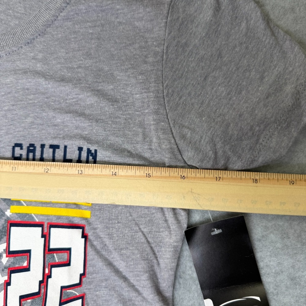 Stadium‎ Essentials Caitlin Clark Indiana Fever 8-Bit Graphic T-Shirt Gray Small - Picture 6 of 7